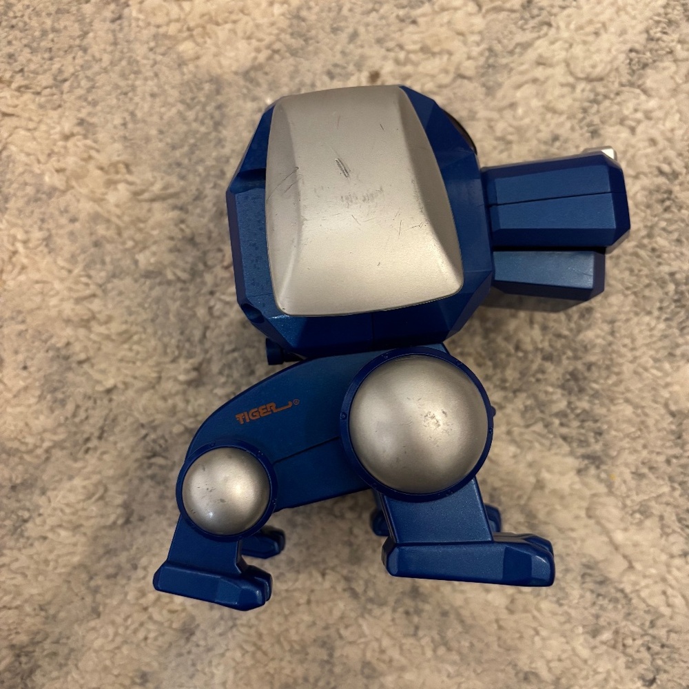 1999 Robo Dog